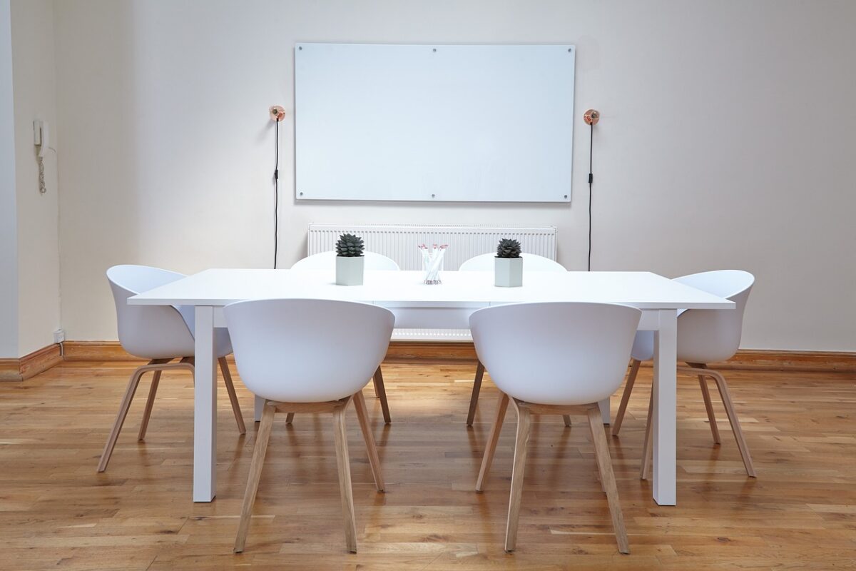 découvrez notre sélection de meubles multifonctionnels, idéaux pour maximiser l'espace et le confort de votre intérieur. pratiques et esthétiques, ces meubles s'adaptent à tous vos besoins tout en ajoutant une touche de style à votre décor.